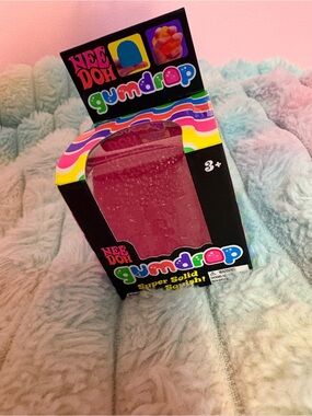 Gumdrop Super Solid Squish - Pink